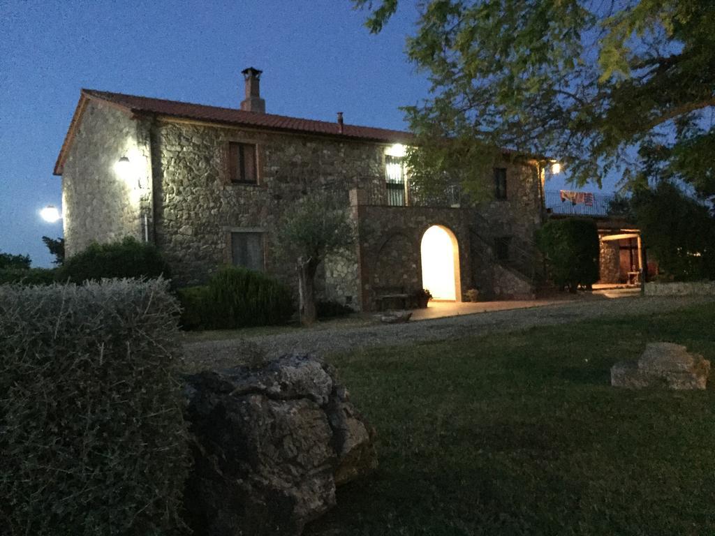 Agriturismo Podere S. Croce Saturnia Eksteriør billede