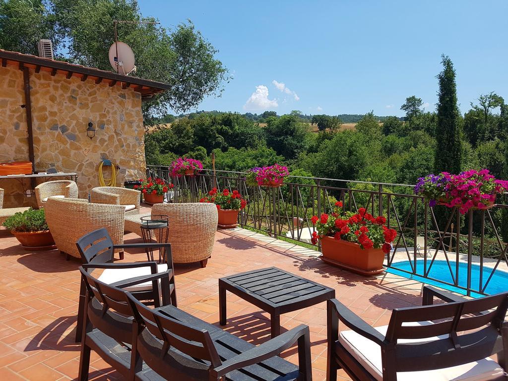 Agriturismo Podere S. Croce Saturnia Eksteriør billede